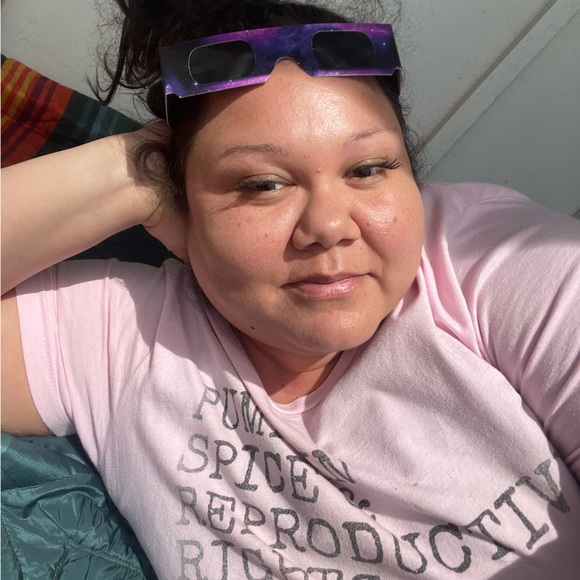 Meet your Posher, E - Picture 3 of 4